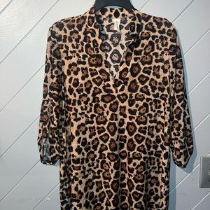 The hanger brand small animal, print, pull over